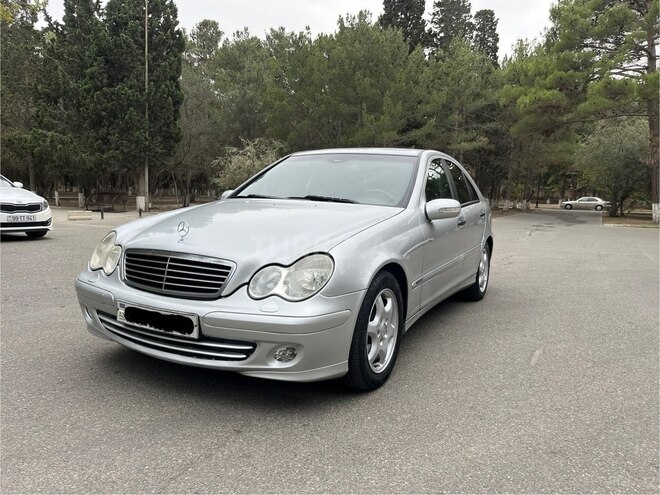 Mercedes C 220 d 2005, 360,000 km - 2.2 l - Sumqayıt