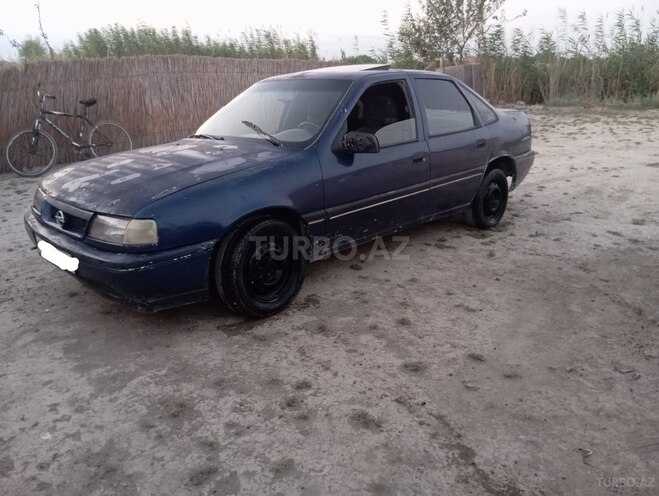 Opel Vectra 1995, 220,000 km - 2.0 l - Şirvan