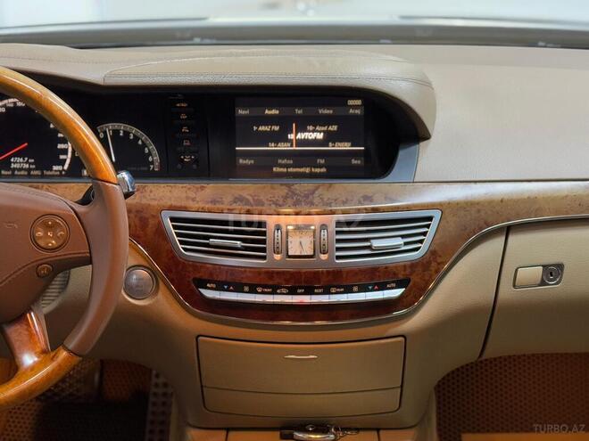 Mercedes S 350-23