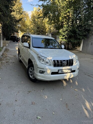 Toyota Land Cruiser Prado-5