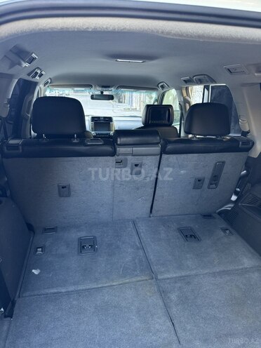 Toyota Land Cruiser Prado-7