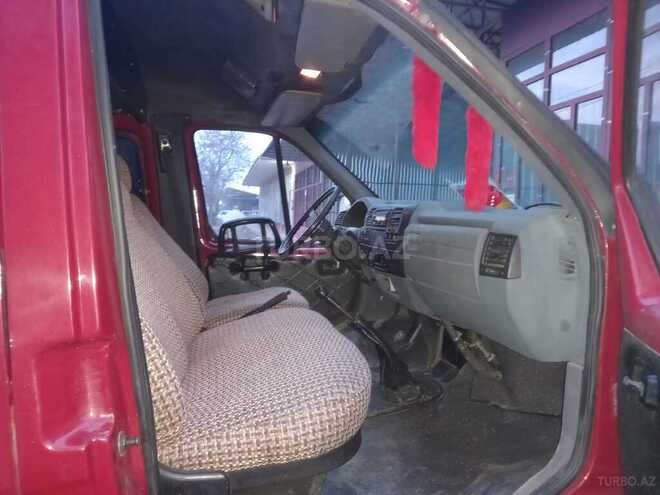 GAZ 221717 2000, 262,749 km - 2.5 l - Tovuz