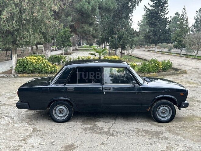 LADA (VAZ) 2107 2011, 98,681 km - 1.6 l - Salyan