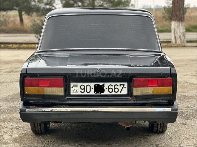 LADA (VAZ) 2107 2011, 98,681 km - 1.6 l - Salyan