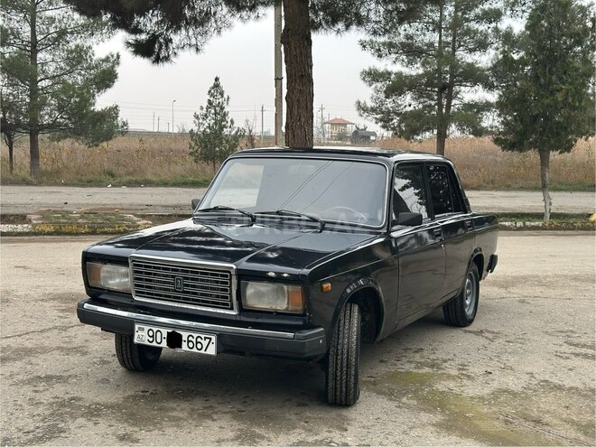 LADA (VAZ) 2107 2011, 98,681 km - 1.6 l - Salyan