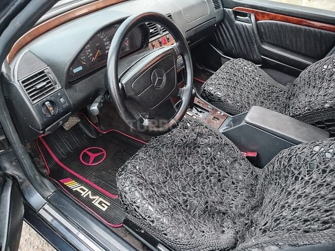 Mercedes C 220 1995, 150,000 km - 2.2 l - Xaçmaz