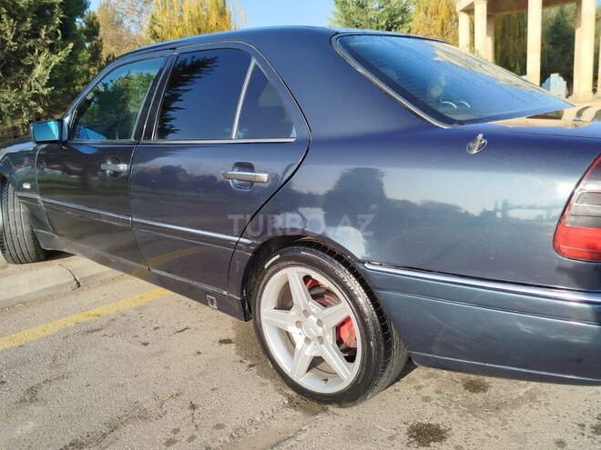 Mercedes C 220 1995, 150,000 km - 2.2 l - Xaçmaz