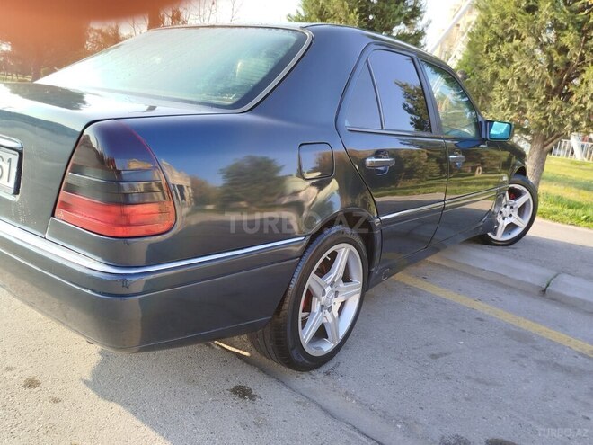 Mercedes C 220 1995, 150,000 km - 2.2 l - Xaçmaz