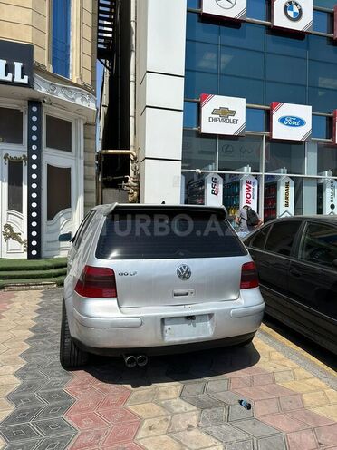 Volkswagen Golf 2001, 28,800 km - 2.0 l - Sumqayıt
