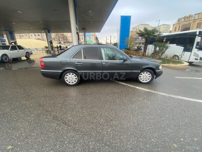 Mercedes C 220 1995, 430,000 km - 2.2 л - Bakı