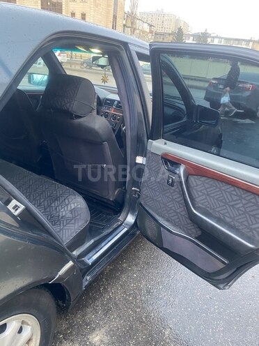 Mercedes C 220 1995, 430,000 km - 2.2 л - Bakı