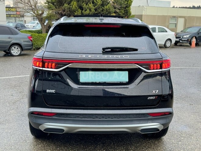 Baic X7-8
