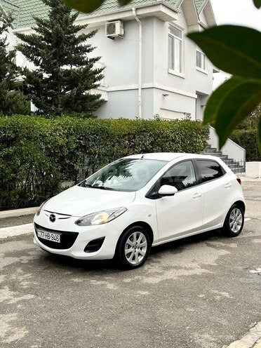 Mazda 2 2013, 128,000 km - 1.5 l - Bakı