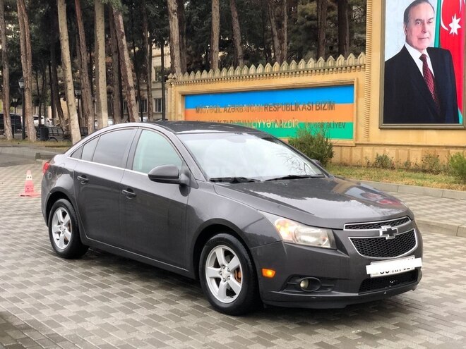 Chevrolet Cruze 2013, 257,334 km - 1.4 l - Bakı
