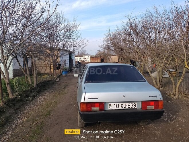 LADA (VAZ) 21099 1998, 300,000 km - 1.5 l - Quba