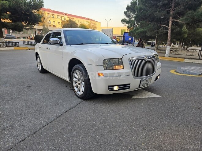 Chrysler 300C 2007, 129,000 km - 2.7 l - Xırdalan