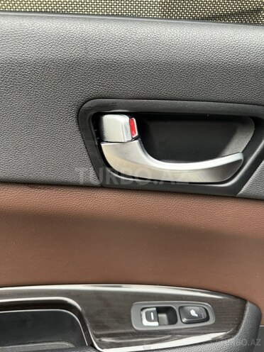 Kia K5-16