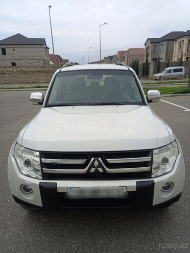 Mitsubishi Pajero 2007, 208,000 km - 3.0 л - Bakı