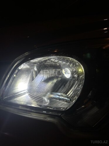 Kia Sportage 2010, 178,000 km - 2.0 l - Bakı