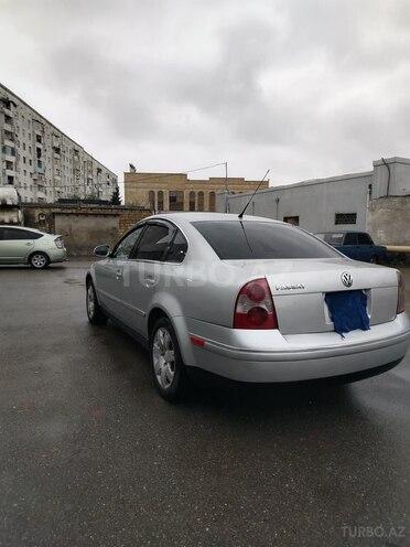 Volkswagen Passat 2004, 380,000 km - 1.8 l - Sumqayıt