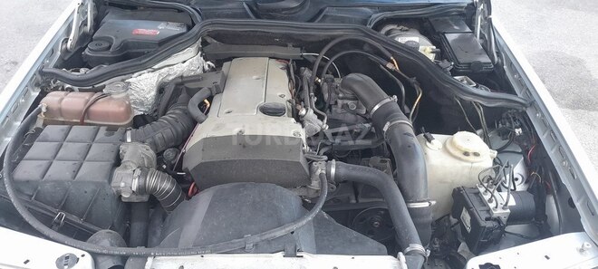 Mercedes E 230 1994, 274,000 km - 2.3 л - Bakı