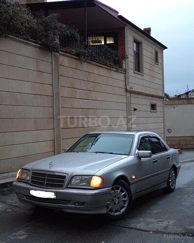 Mercedes C 230 2000, 231,427 km - 2.3 l - Bakı