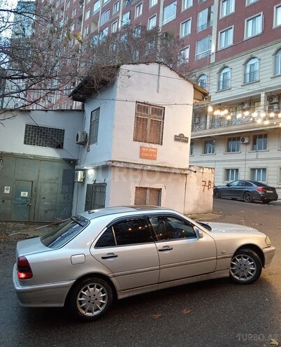 Mercedes C 230 2000, 231,427 km - 2.3 l - Bakı