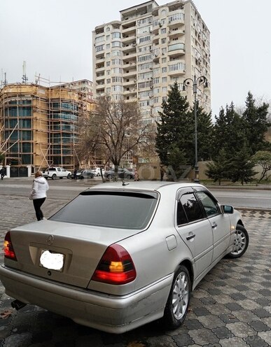 Mercedes C 230 2000, 231,427 km - 2.3 l - Bakı