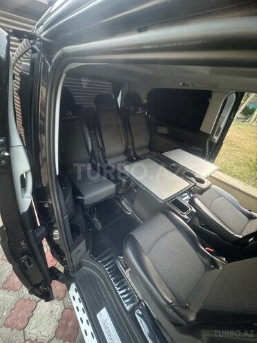 Mercedes Viano-19