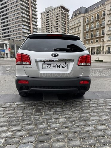 Kia Sorento 2011, 204,000 km - 2.0 l - Bakı