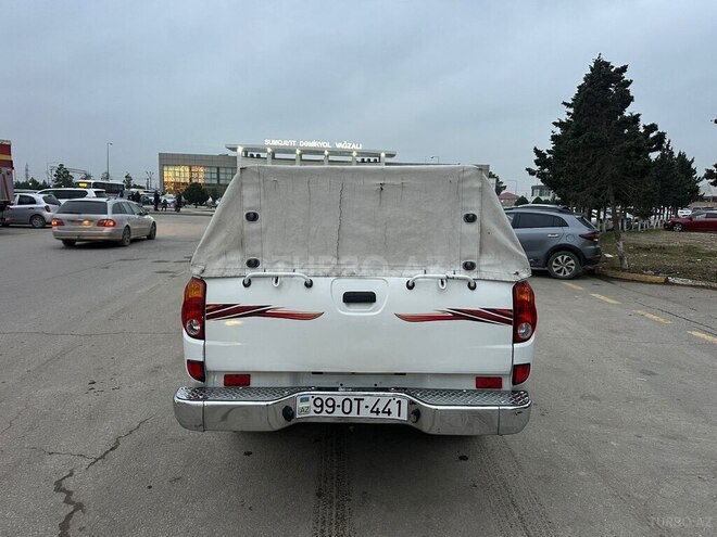 Mitsubishi L200 2008, 212,000 km - 2.5 l - Bakı
