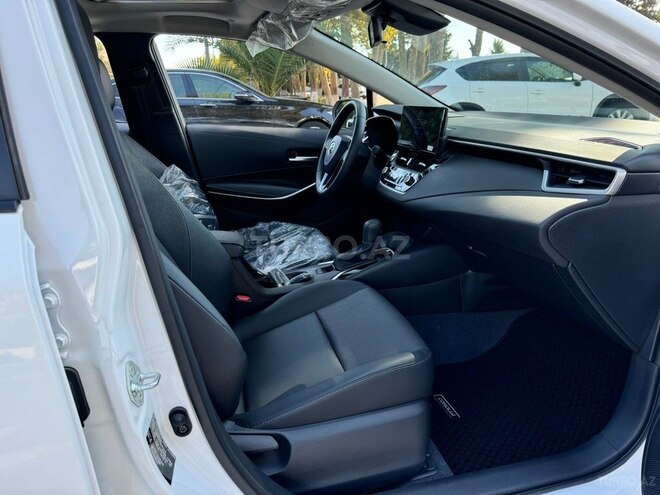 Toyota Corolla-16