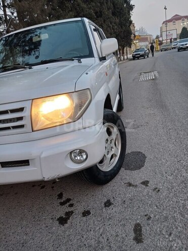 Mitsubishi Pajero io 1999, 223,658 km - 1.8 l - Bakı