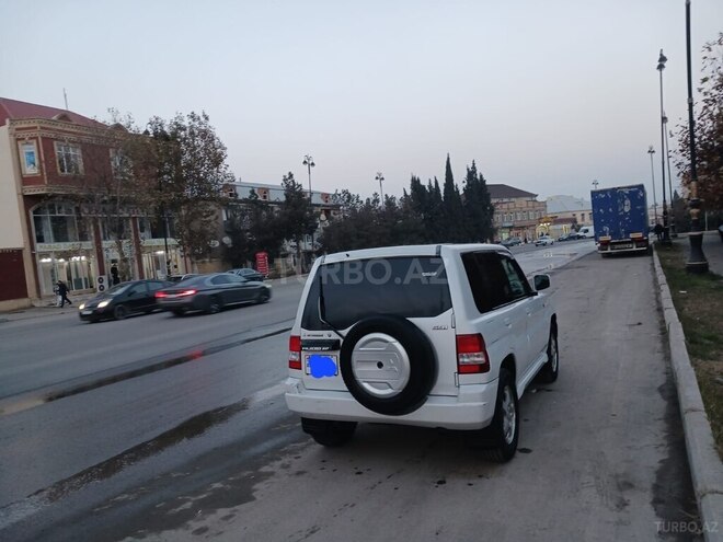 Mitsubishi Pajero io 1999, 223,658 km - 1.8 l - Bakı