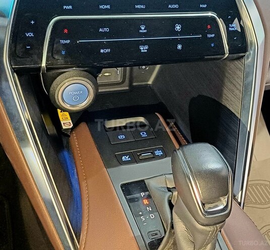 Toyota Venza 2022, 6,000 km - 2.5 l - Bakı