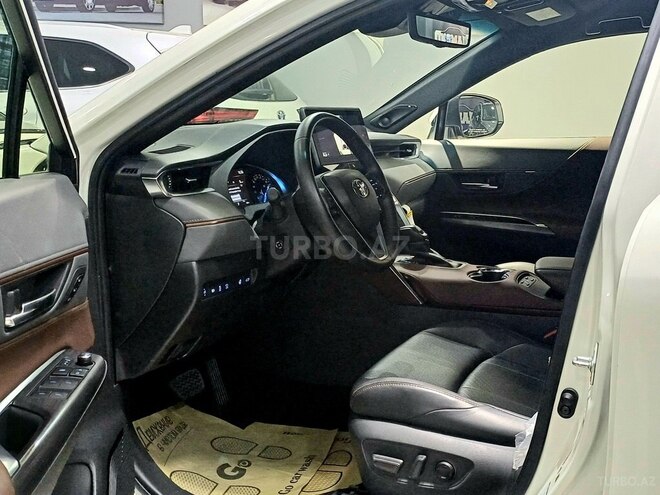 Toyota Venza 2022, 6,000 km - 2.5 l - Bakı