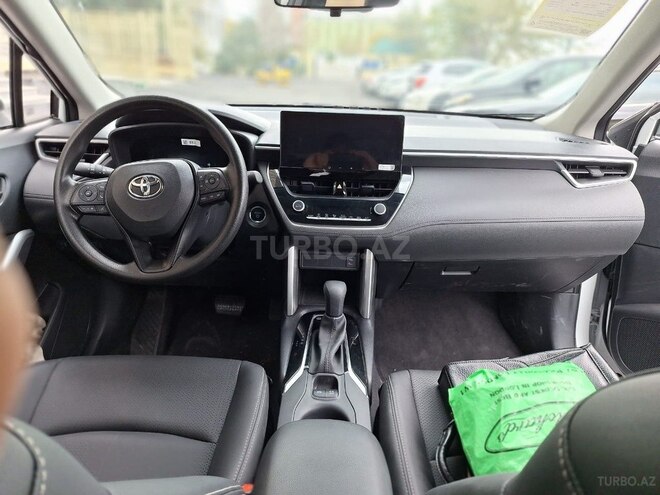 Toyota Corolla Cross 2024, 0 km - 2.0 л - Bakı