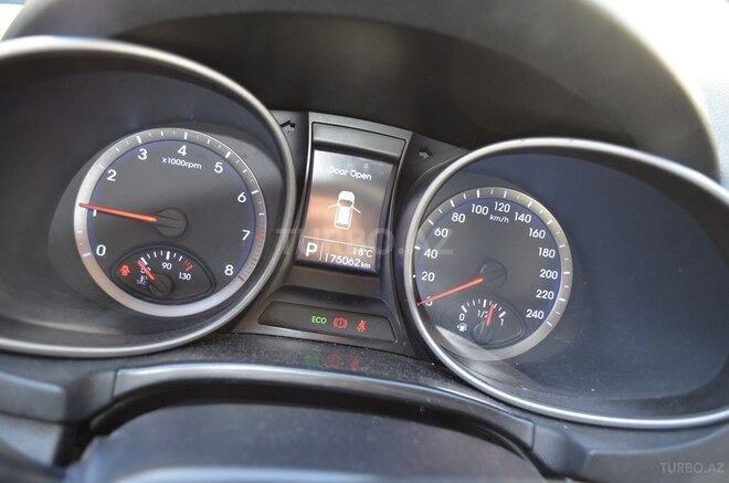 Hyundai Santa Fe 2013, 175,000 km - 2.4 l - Bakı