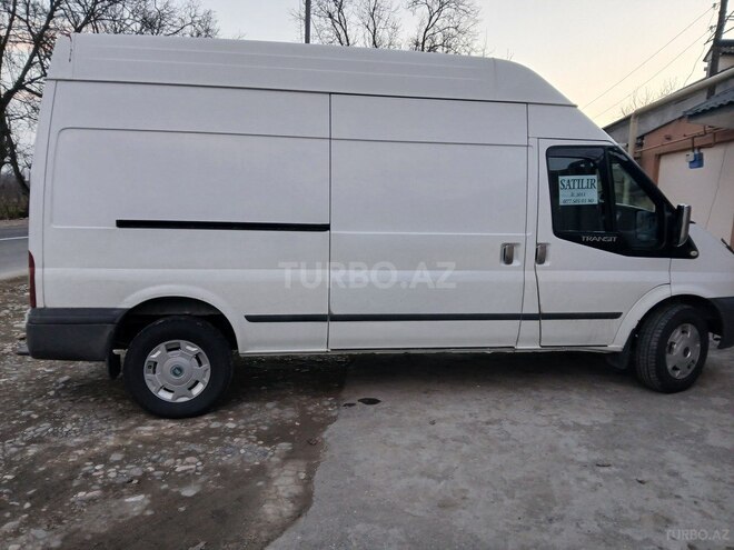 Ford Transit 2011, 320,000 km - 2.4 л - Quba