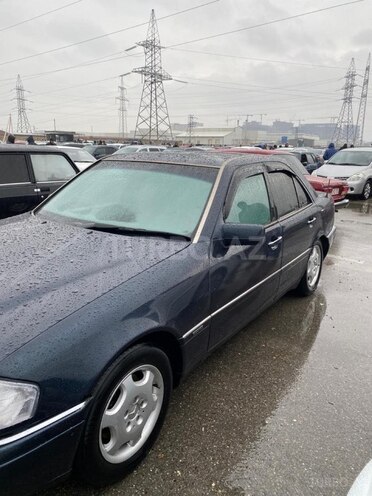Mercedes C 280 1995, 256,000 km - 2.8 л - Bakı
