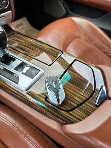 Maserati Quattroporte 2013, 82,000 km - 3.8 l - Bakı