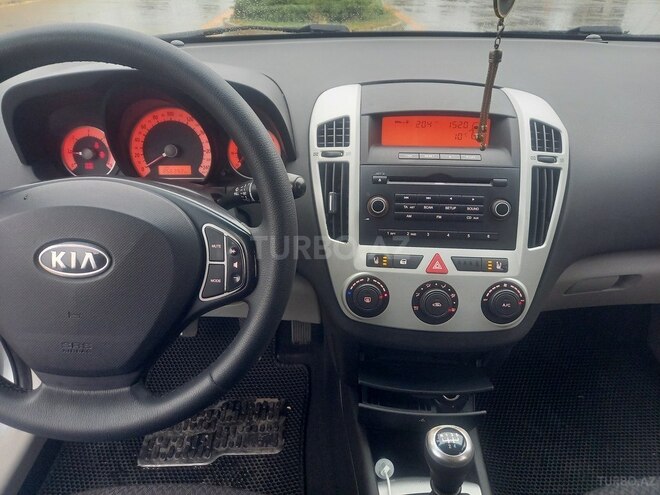 Kia Ceed 2008, 270,000 km - 1.6 l - Bakı