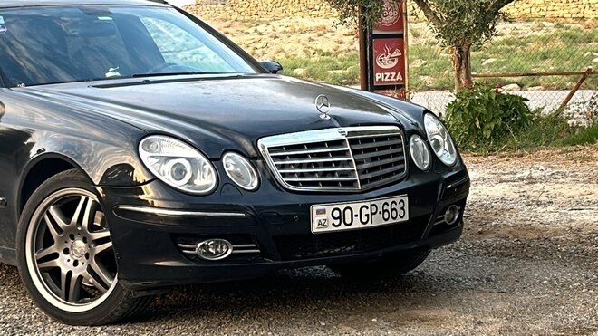 Mercedes E 320 2003, 440,000 km - 3.2 l - Bakı