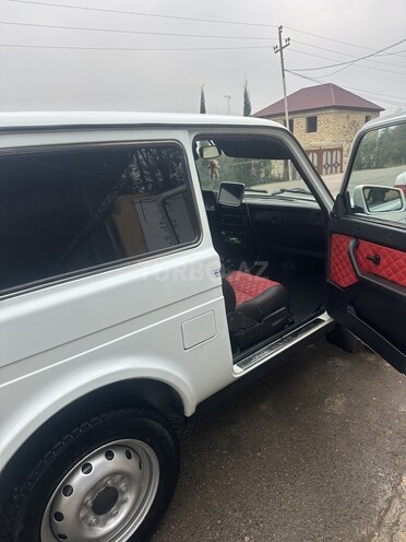 LADA (VAZ) Niva 2016, 65,000 km - 1.7 л - Astara