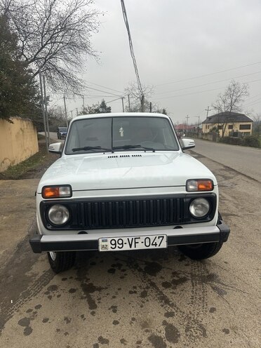 LADA (VAZ) Niva 2016, 65,000 km - 1.7 л - Astara
