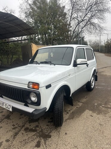 LADA (VAZ) Niva 2016, 65,000 km - 1.7 л - Astara
