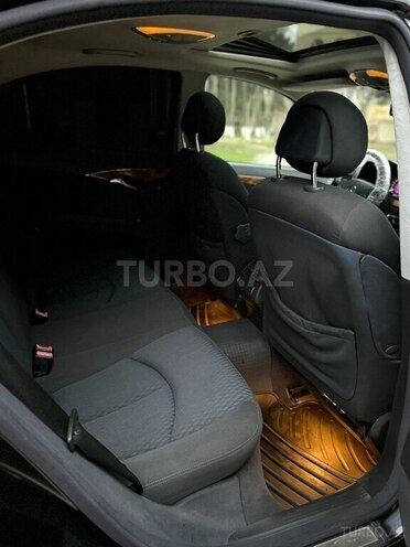 Mercedes E 240 2004, 310,000 km - 2.4 l - Xırdalan