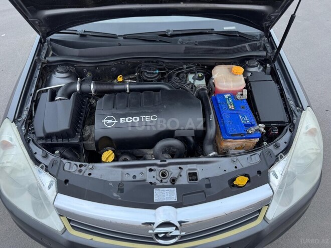 Opel Astra 2009, 263,000 km - 1.3 l - Naxçıvan