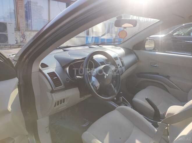 Mitsubishi Outlander 2007, 250,000 km - 2.4 л - Şəmkir