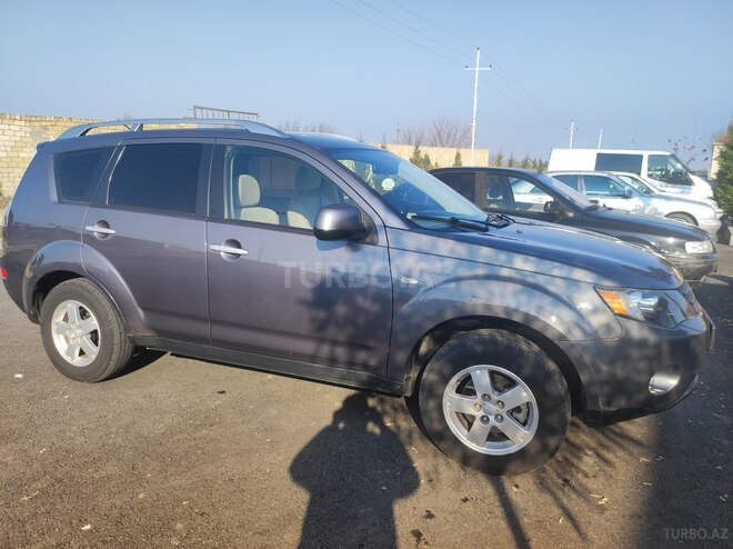 Mitsubishi Outlander 2007, 250,000 km - 2.4 л - Şəmkir